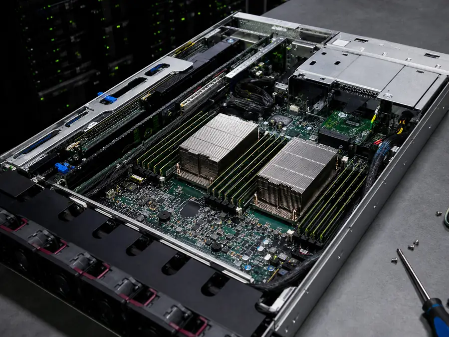 Open server chassis with dual processors and dense memory banks